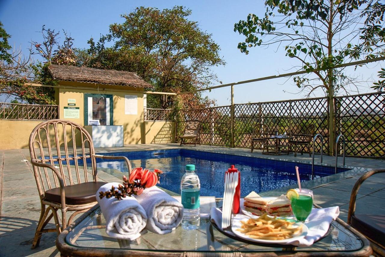 Asiatic Lion Lodge Sasan Gir Esterno foto